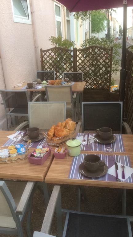 Des Remparts Hotel